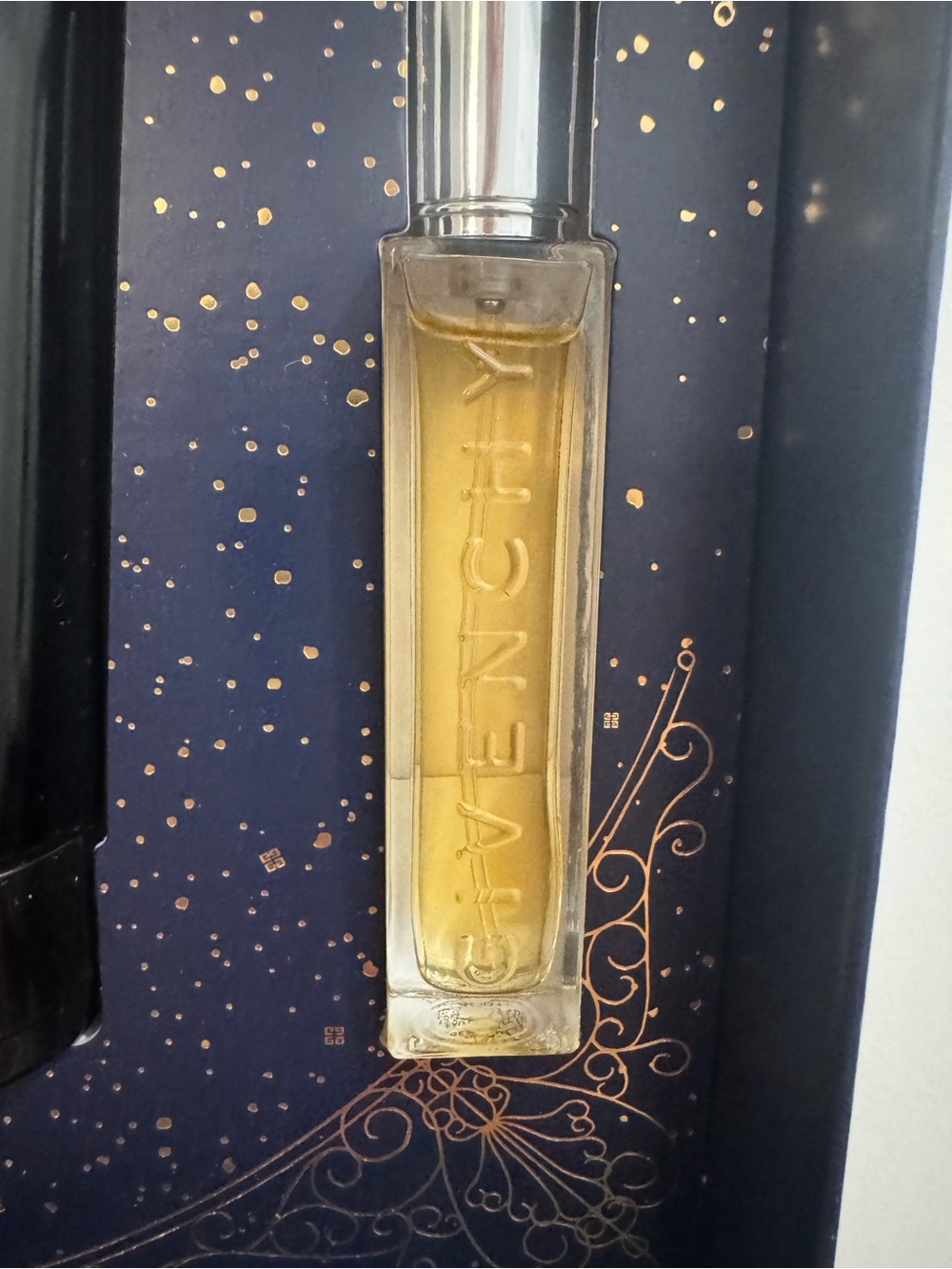 Givenchy Gentleman Society 3.3oz EDP, 0.42 oz EDP Spray, 2.5oz Shower Gel NIB - Picture 4 of 7
